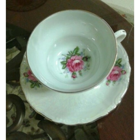 3 Legs Porcelain Lusterware Teacup &Saucer Set, Pink Rose & Gold Trim Design